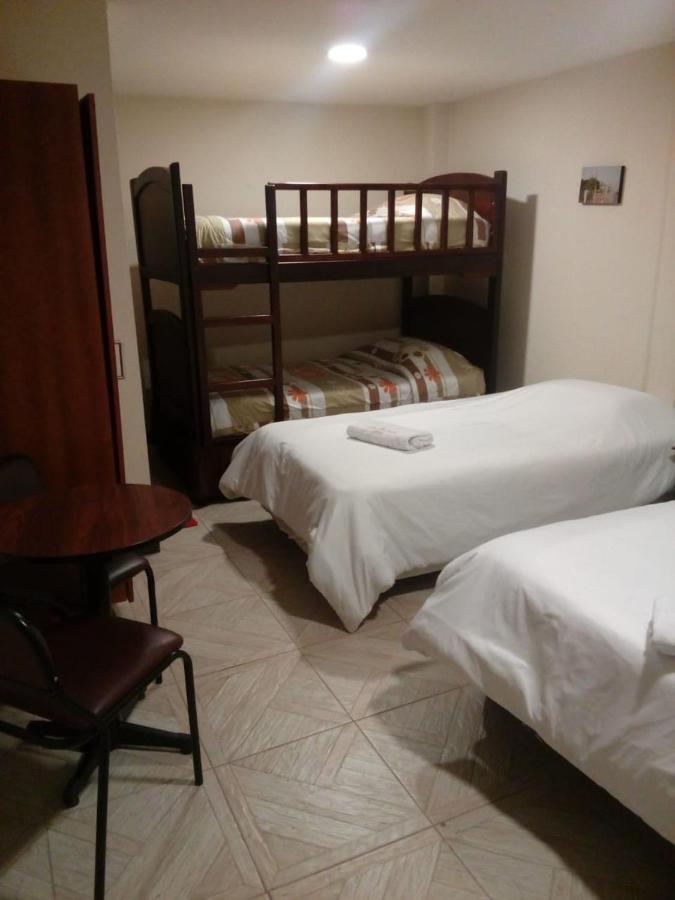 Hotel Saint Thomas Кито Экстерьер фото